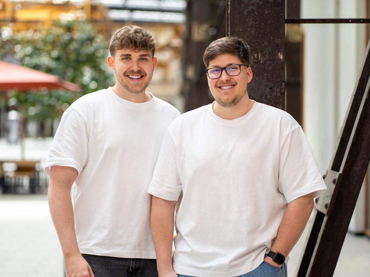 Julian und Philipp Hertweck im Betrieb